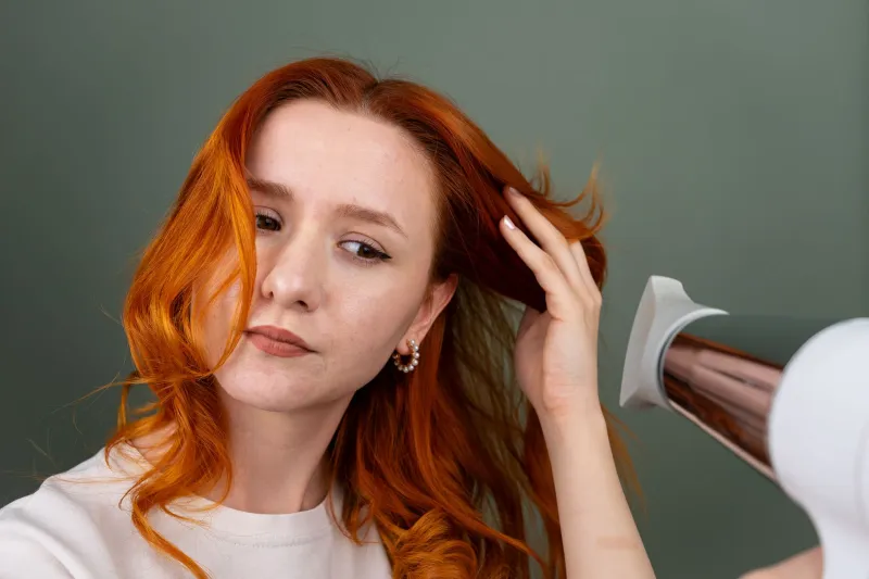 ¿Seco o dañado? Aprende a leer las señales que te manda tu cabello